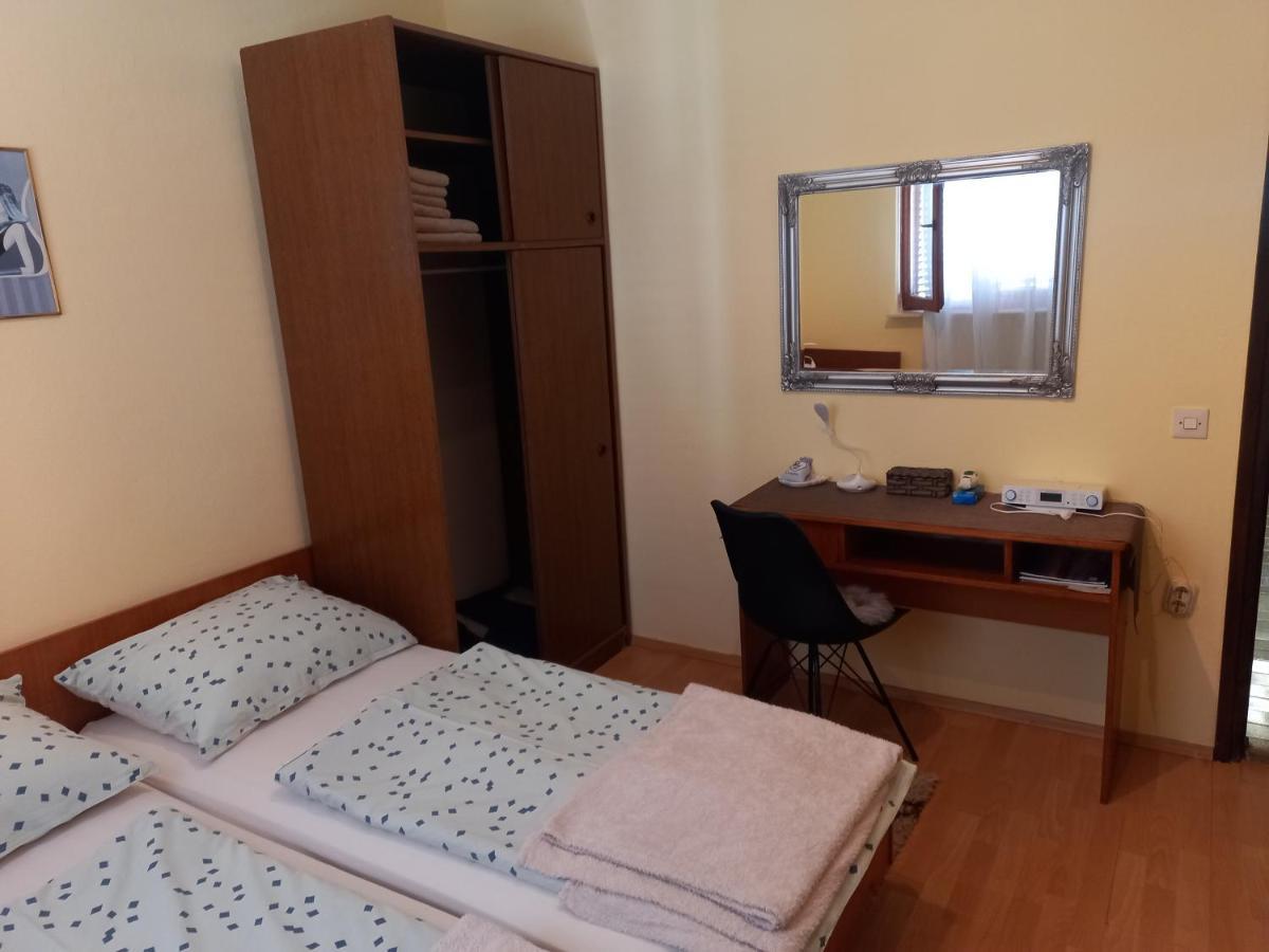 Apartman Goran Водице Екстер'єр фото