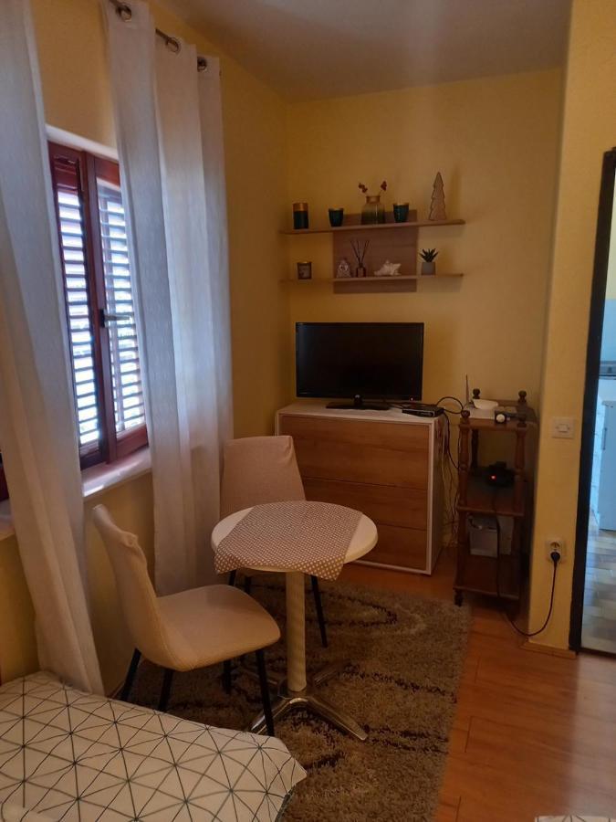Apartman Goran Водице Екстер'єр фото